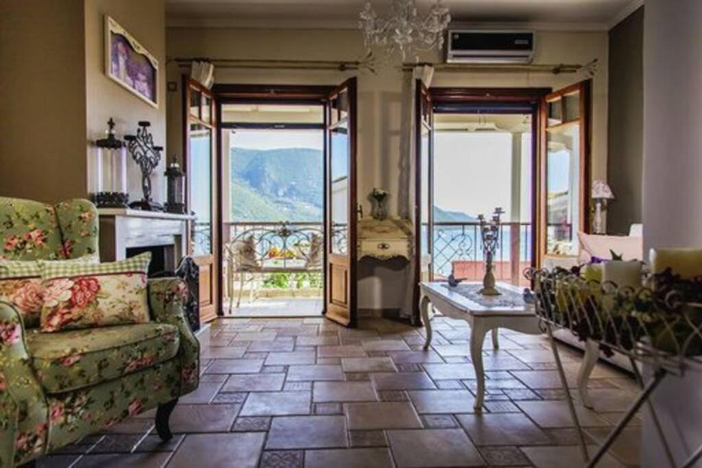 Sea Front Almi Villa Vasiliki  Exterior photo